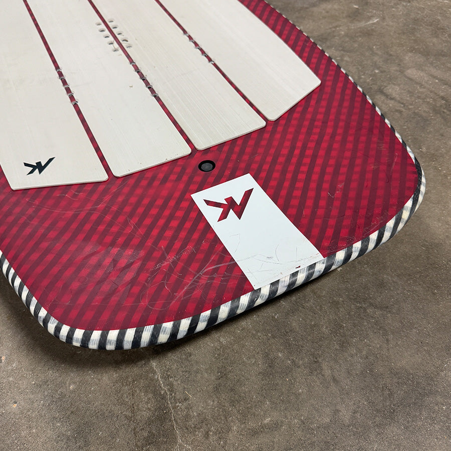 Airush / AK Compact V1 - Reflex Carbon Innegra Wingboard - Demo 4'6" / 58L 40% Off