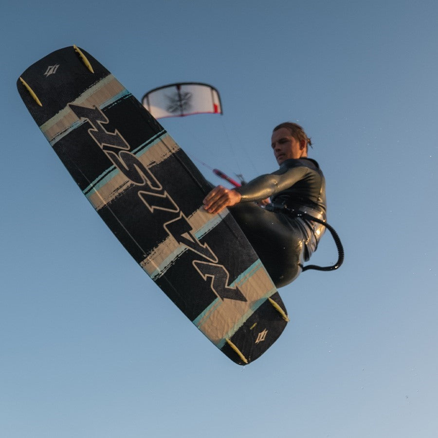  2024 Naish Traverse Freeride \ Freestyle Twintip Kiteboard