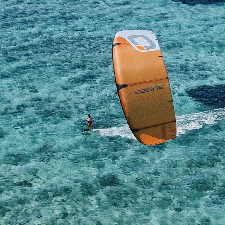  Ozone Zephyr V8 Ultra-X 17m Lightwind Kite